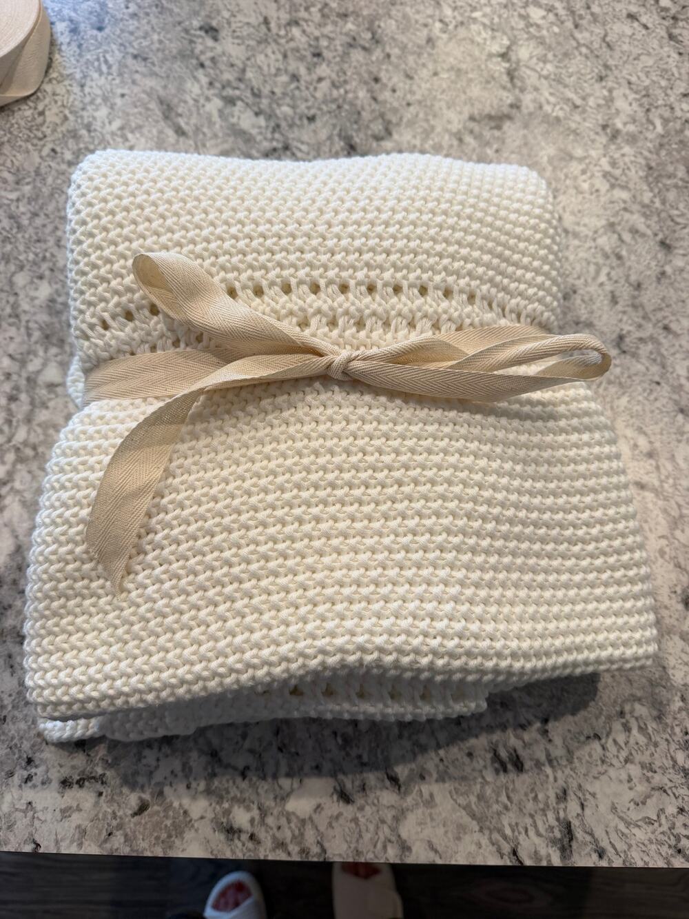 Ugg Knitted Throw (60x70) - Off White